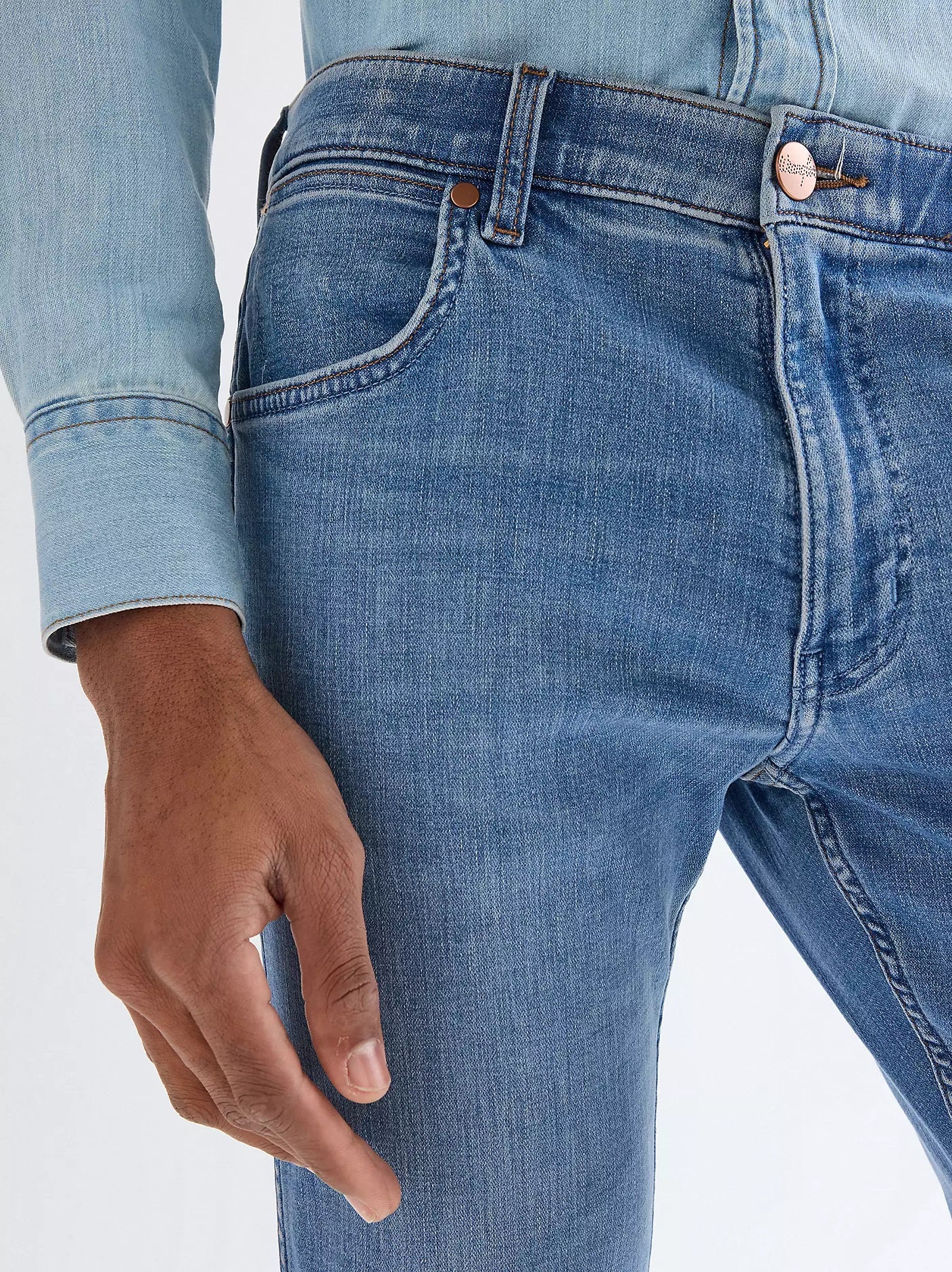 Wrangler Greensboro Regular Straight Stretch Jeans - Tobacco Ice