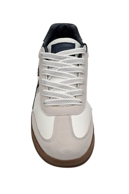 Lloyd & Pryce Burwett Trainer - Atlantic Twist