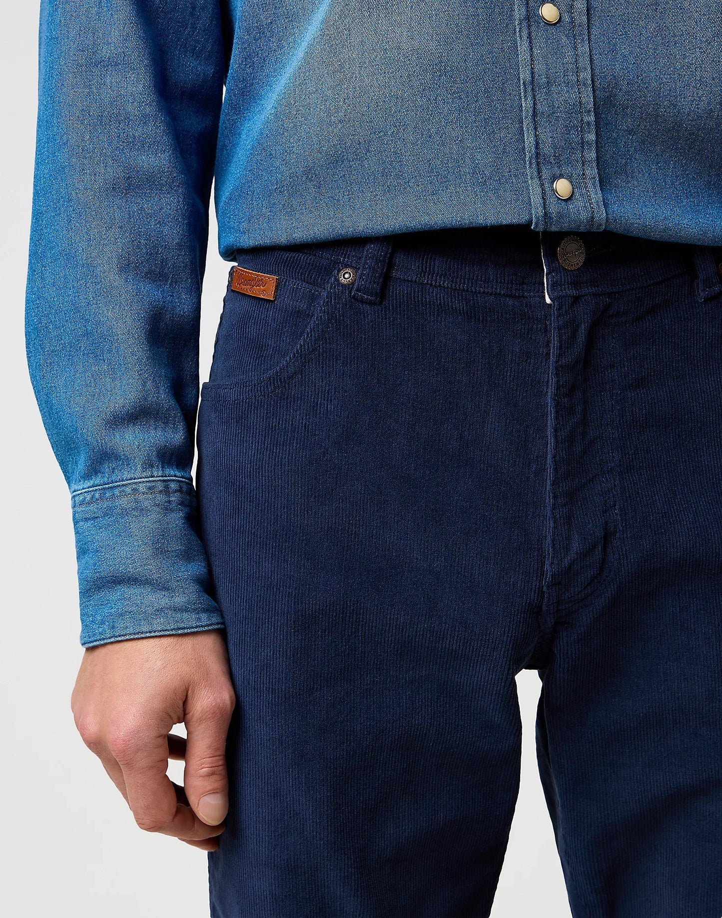 Wrangler Texas Slim Corduroy Jeans 822 - Mood Indigo