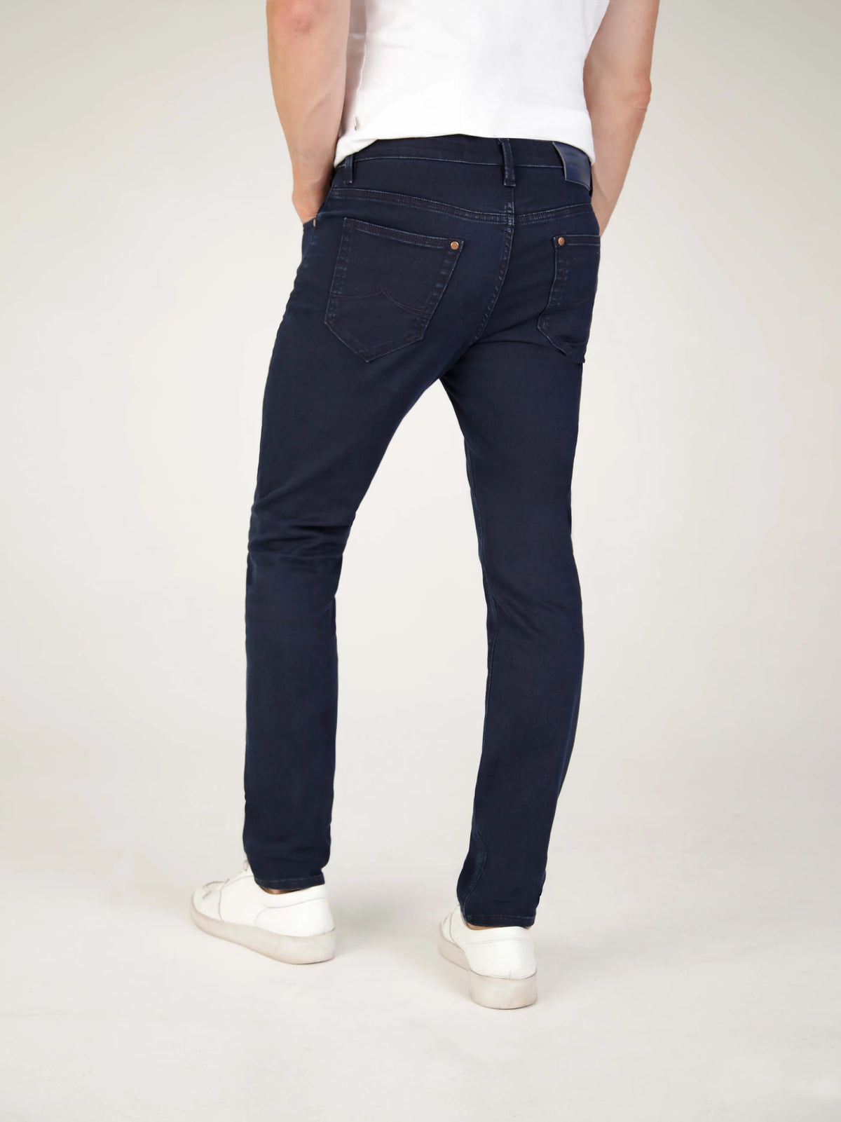 Mish Mash 1984 Flex Active Tapered Fit Jean - Blue Black