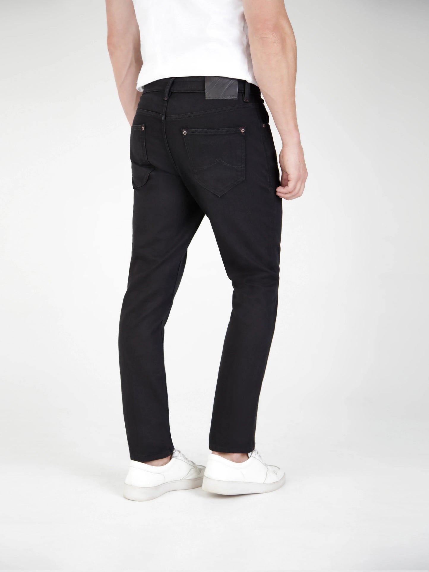 Mish Mash 1984 Mirage Tapered Fit Stretch Jean - Black