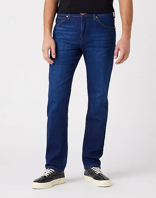 Wrangler Greensboro Regular Straight Jean 803 - The Bullseye