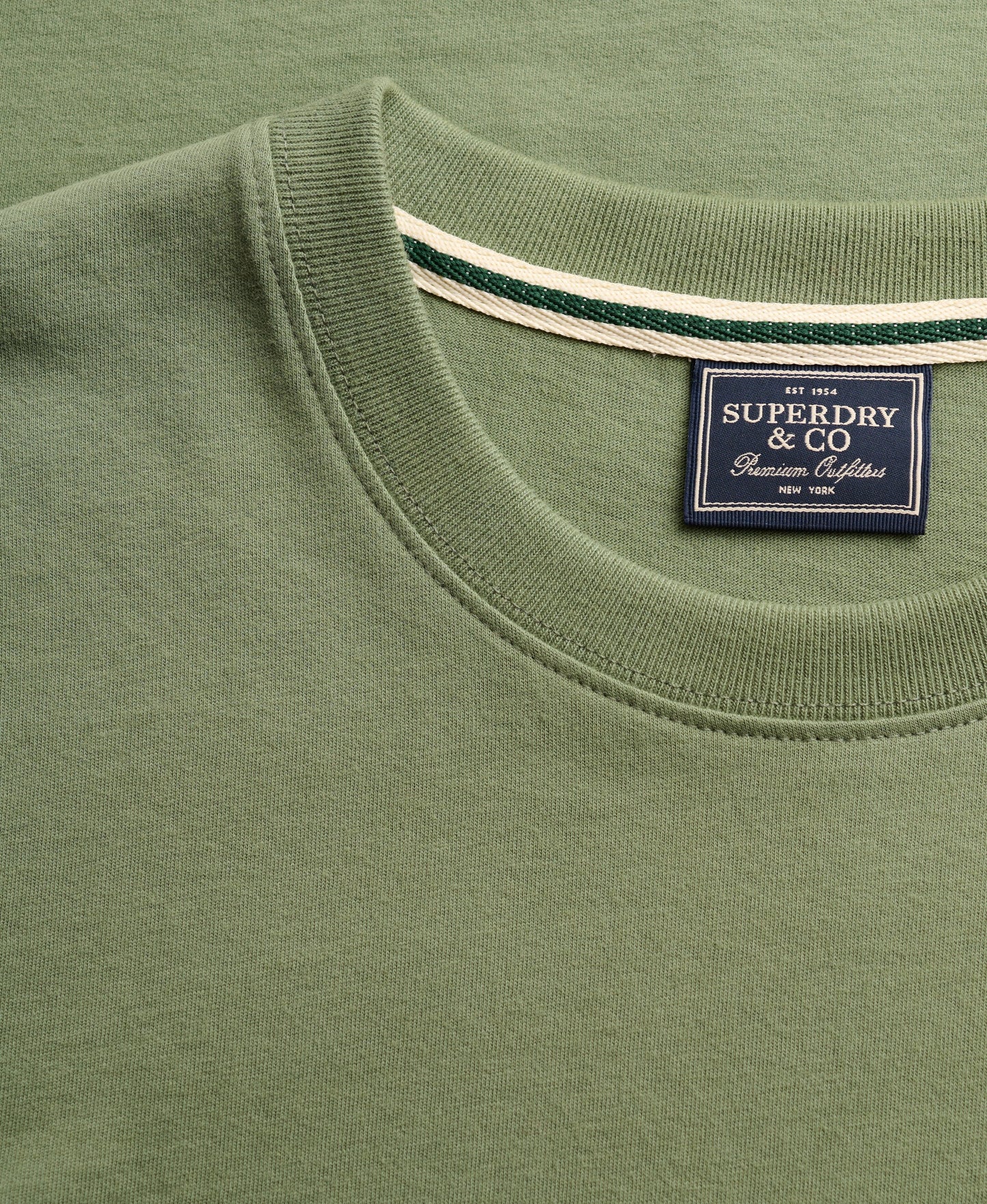 Superdry Essential Serif Logo Embroidered T-Shirt - Laurel Khaki/Chalk