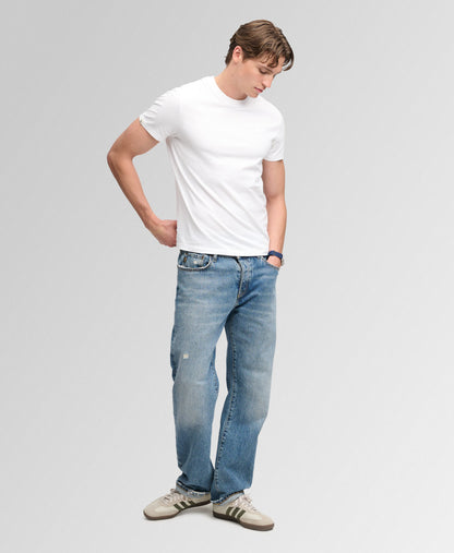 Superdry Essential Serif Logo Embroidered T-Shirt - Optic/White